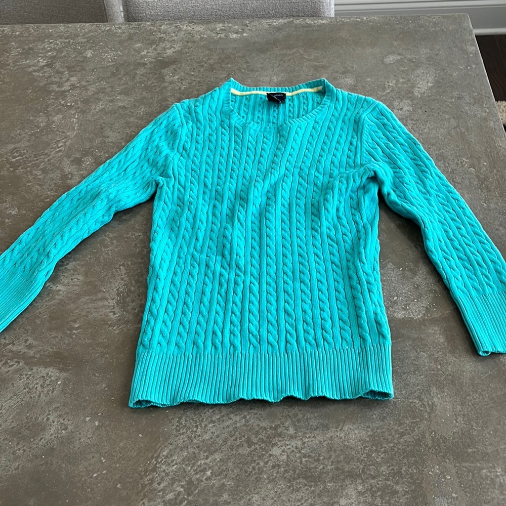 Gap sweater in aquamarine. Size XS.